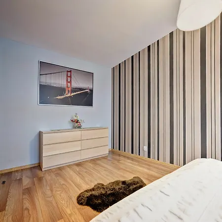 Apartment E-apartamenty Koscielna 33 Poznan